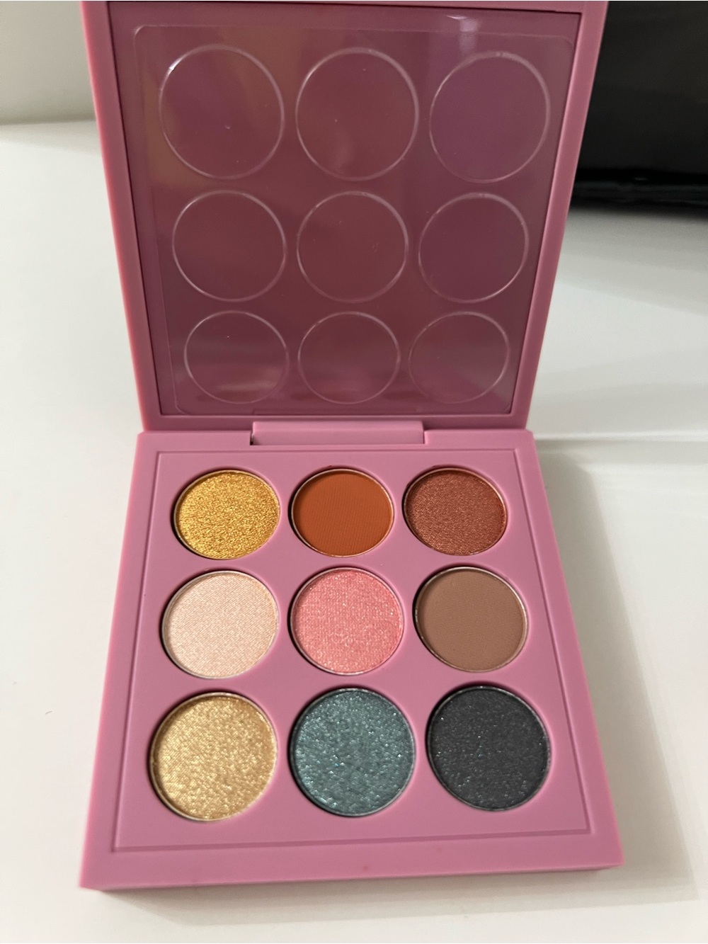 MAC New Makeup  bundle - Picture 6 of 9